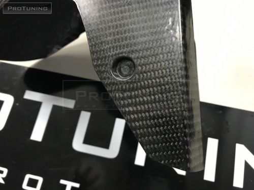 S1000RR Front wheel cover CARBON non lacquirt - Additional Image