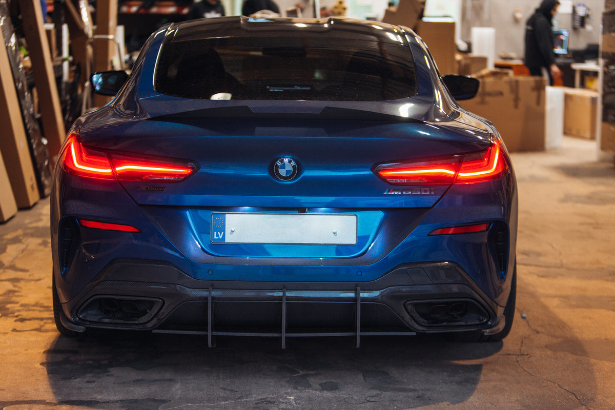 Rear Bumper diffuser extension with ribs / fins For BMW 8 Series G15 G14 Performance - Additional Image