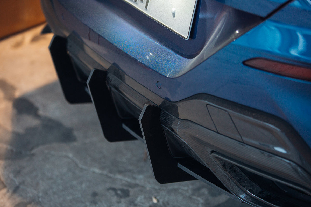 Rear Bumper diffuser extension with ribs / fins For BMW 8 Series G15 G14 Performance - Additional Image
