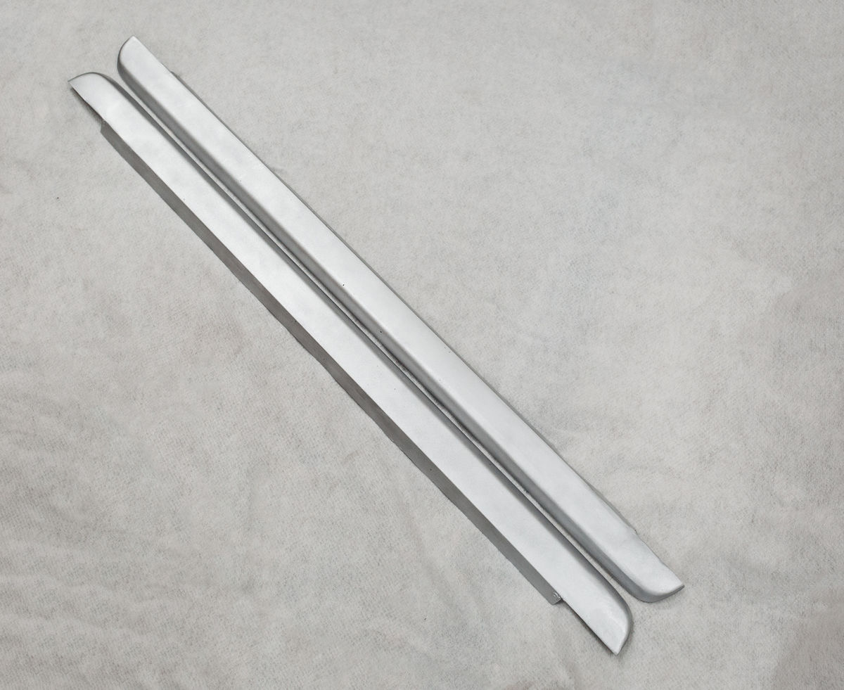 Sport design Cross Country Sideskirts For V70 / XC70 00-07 - Additional Image