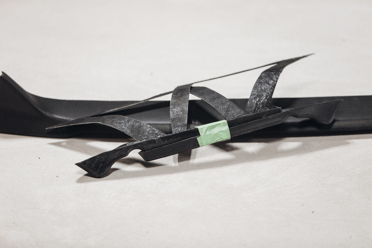 X6 F16 Performance Front bumper Splitter with Brackets - Additional Image