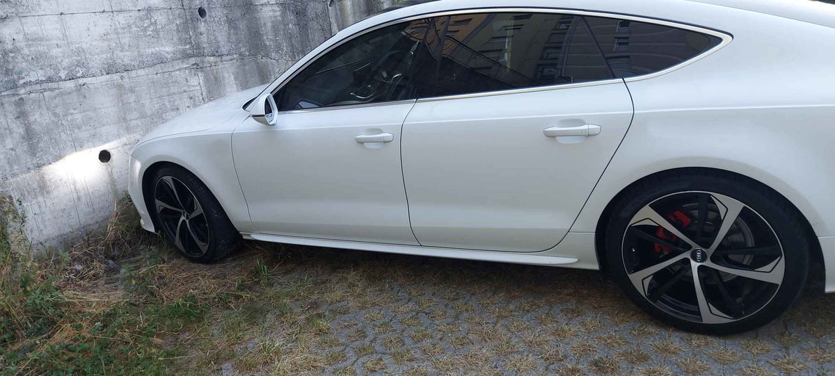 ABS Gloss Performance Sideskirts addons / blades / sill covers For Audi A7 4G8 - Additional Image