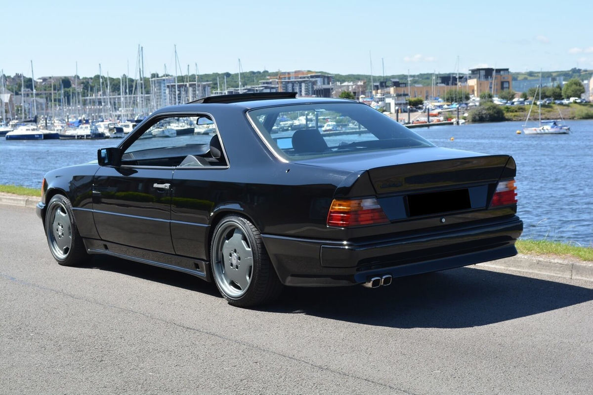 ANG Look Rear Bumper For Mercedes E Class W124 84-96 - Additional Image