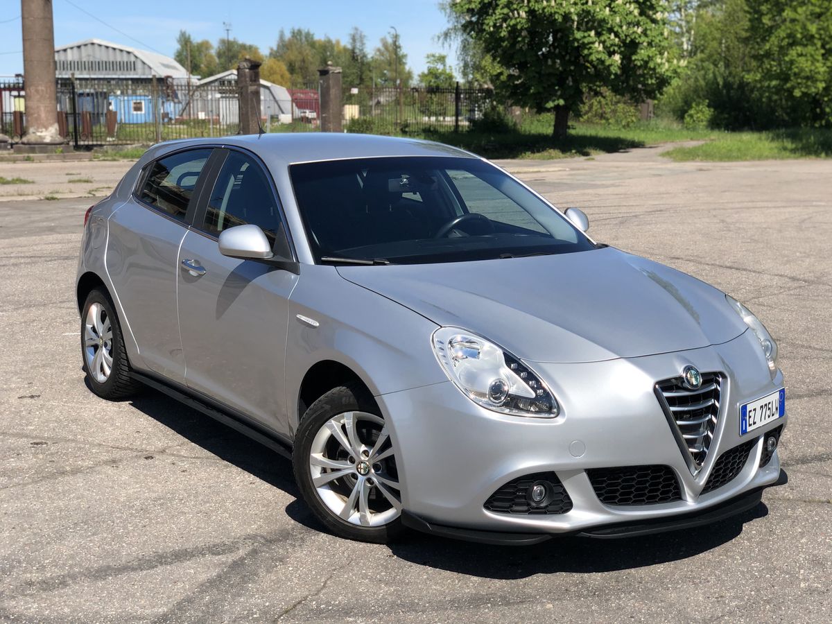 Performance Side Skirt Blades For Alfa Romeo Giulietta Typ 940 - Black matte ABS - Additional Image