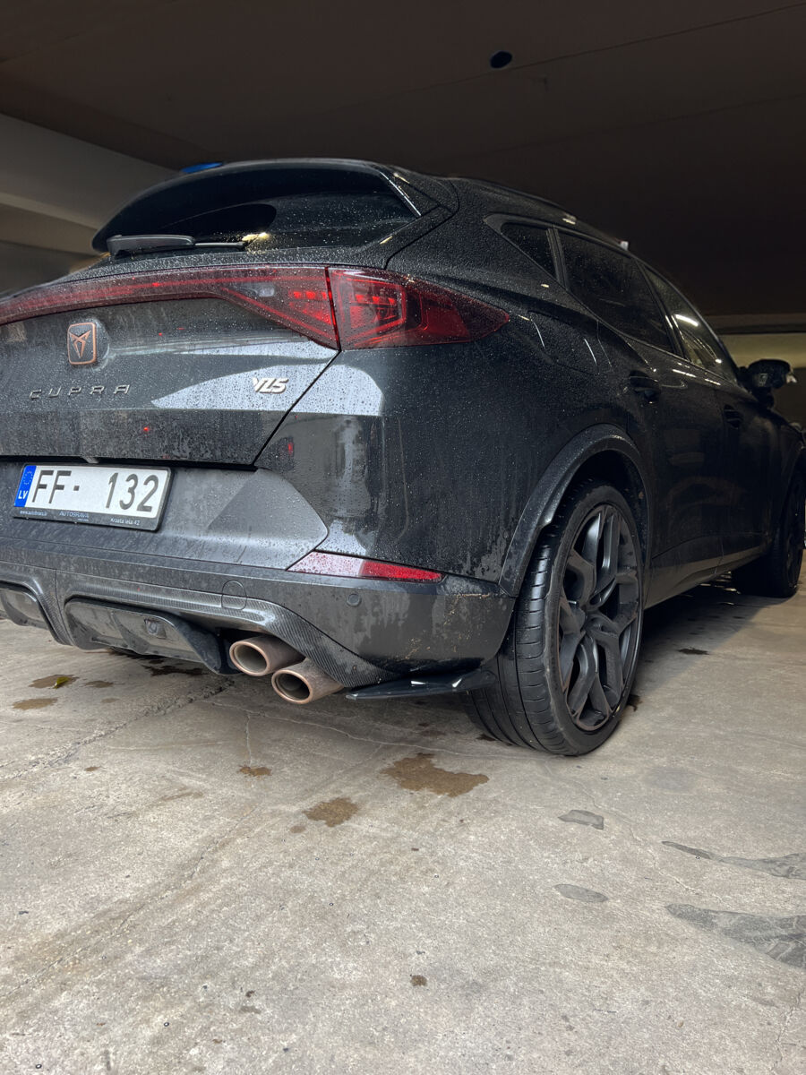 Rear bumper side diffuser flaps with fin for Cupra Formentor - Additional Image